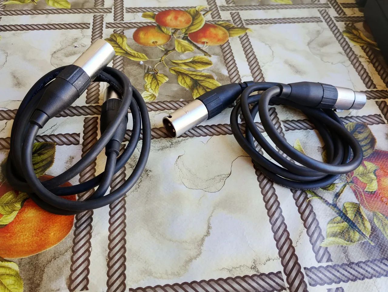 Microfone Behringer XM8500 - Foto 4