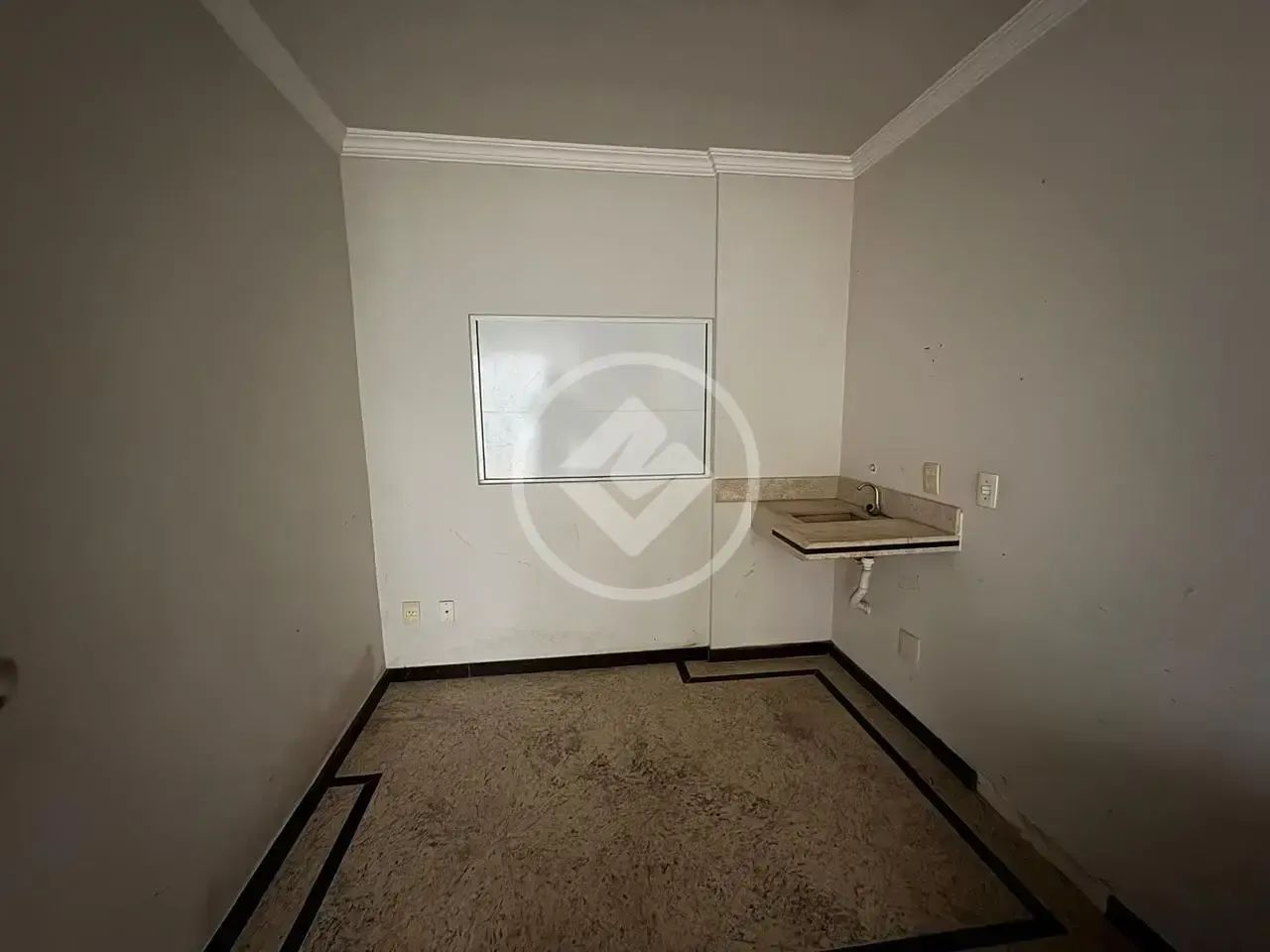 SALA COMERCIAL NA GALERIA PRÉDIO BEIRA MAR ! codigo: 367160 - Foto 4