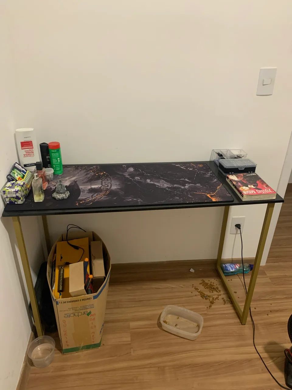 MESA DE ESCRITÓRIO ESTILO INDUSTRIAL 