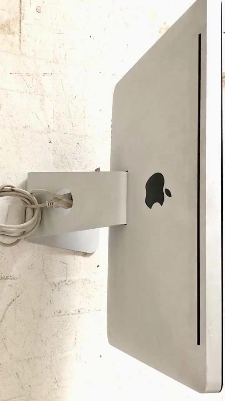 Vendo Imac Apple 21''polegadas - 2011 COMPLETO - Foto 3