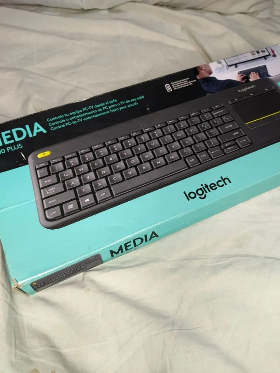 Teclado sem fio Logitech K400 Plus com Caixa Original