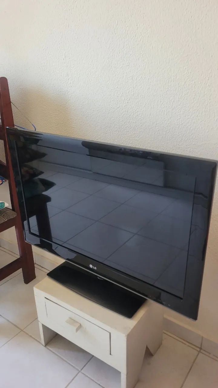 TV LG 32LS3400 funcionando
