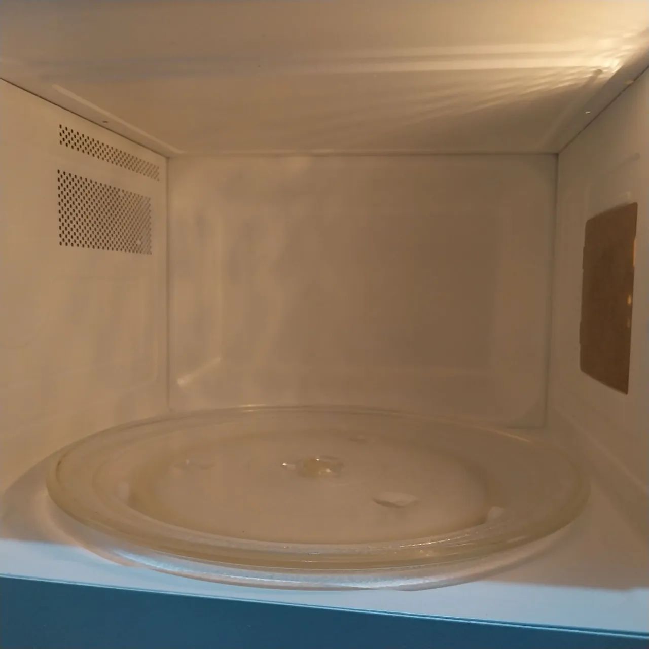 Micro-ondas Electrolux 31L - Foto 3