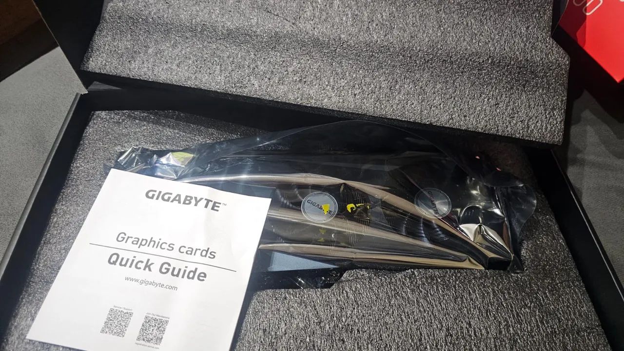 Placa de video AMD RX 7600 Gigabyte  - Foto 4