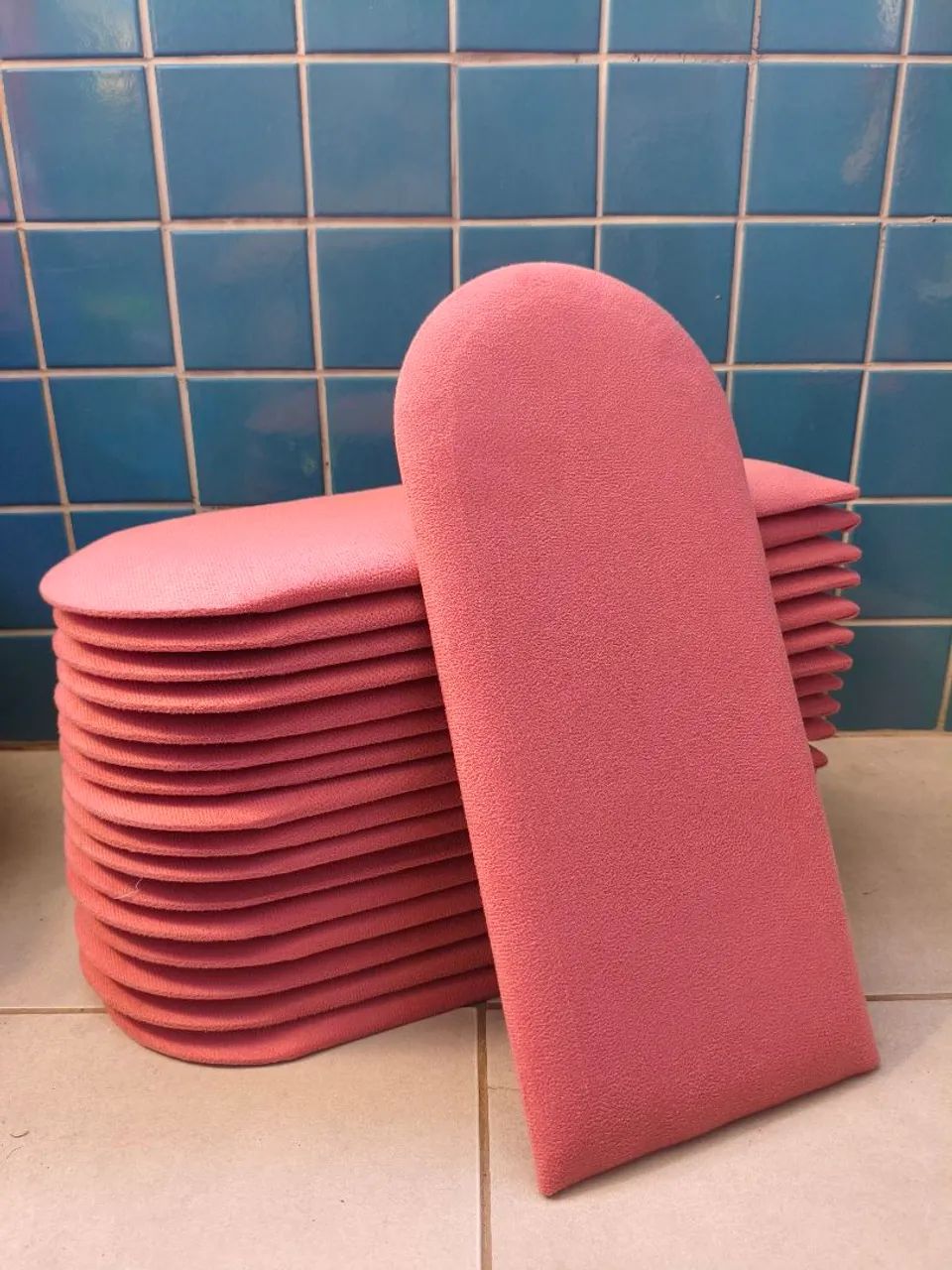 Kit 18 cabeceiras estofadas nuvem rosa decoração