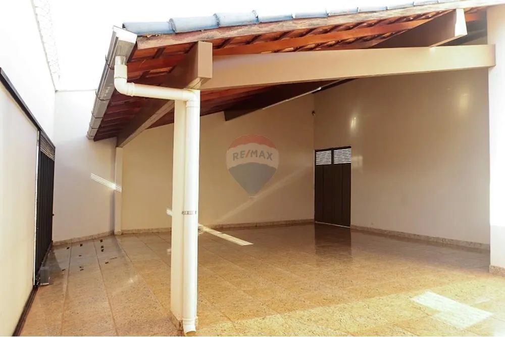 Casa à Venda, Com Quatro Dormitórios No Bairro Drummond - Foto 5