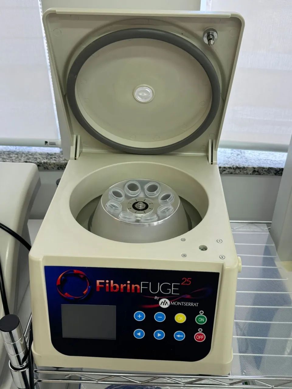 Centrífuga Montserrat FibrinFUGE 25 - PRP / PRF - Perfeito Estado