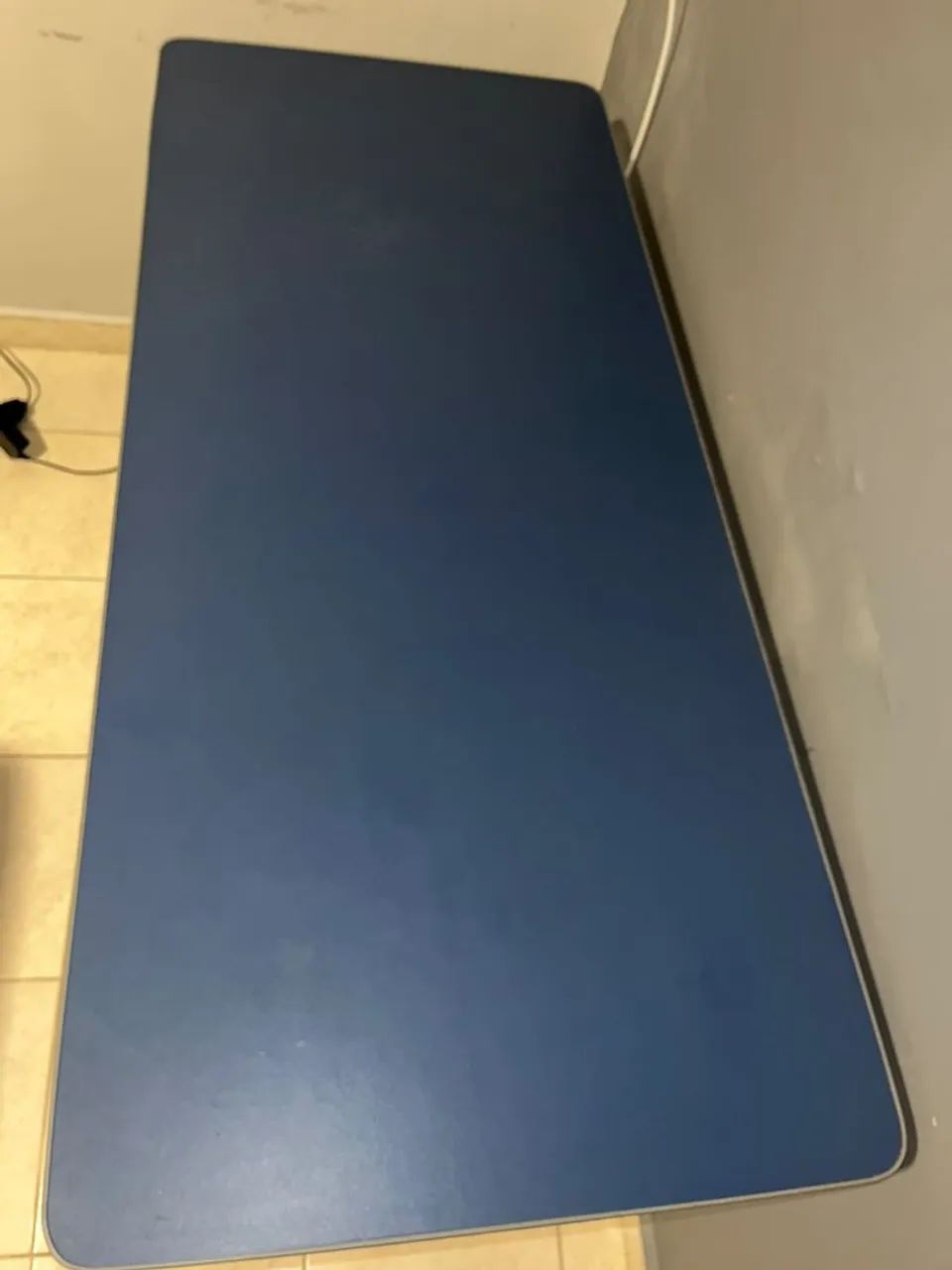Mesa de escritório azul - Foto 4