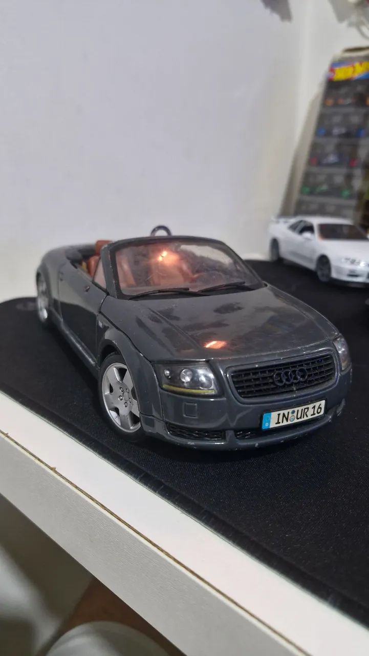 Carrinho de coleção 