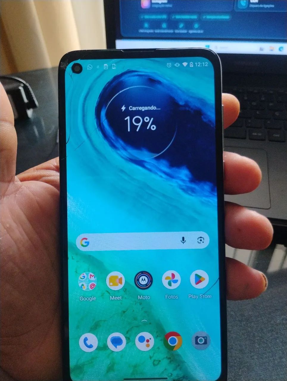 Moto G8 64-GB tela trincada  - Foto 2