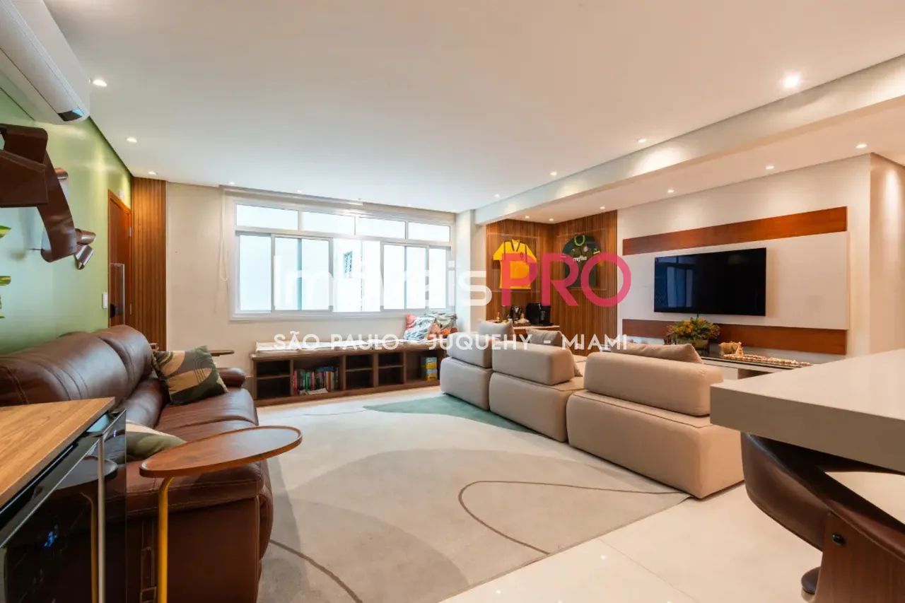 Apartamento Reformado e Mobiliado em Localização Privilegiada - Foto 2