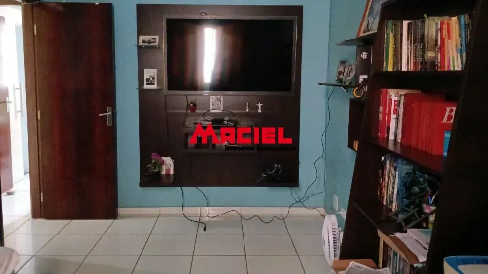 excelente apto em ótima localização e próximo a bancos ,escola e comércio em geral - Foto 2