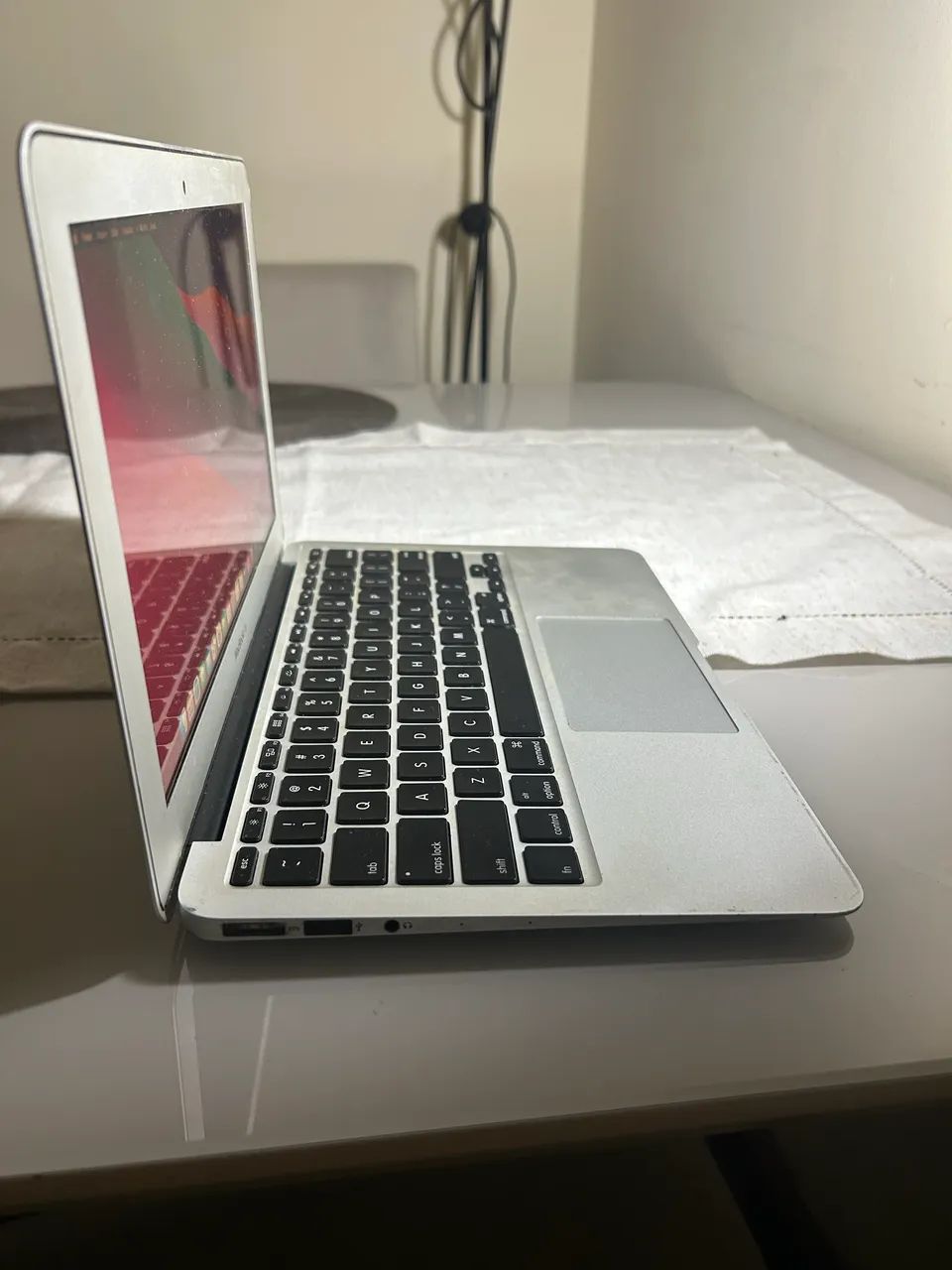MacBook Air 11? 2013 | i5 | 4GB | 128GB | Impecável - Notebooks
