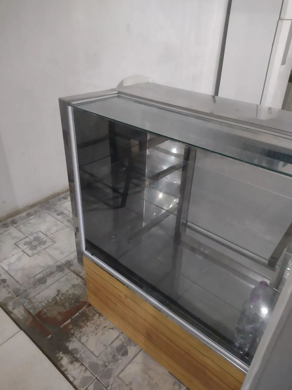 Expositor para tortas e sobremesa...
