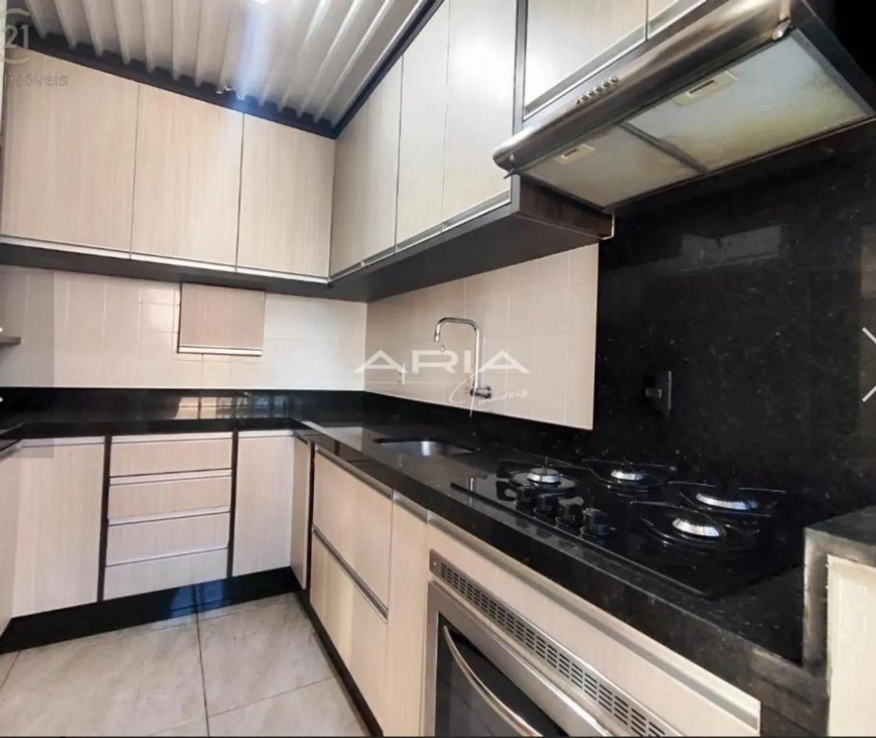 Apartamento à VENDA no Edifício Sevilha, região central, Londrina PR - Foto 2