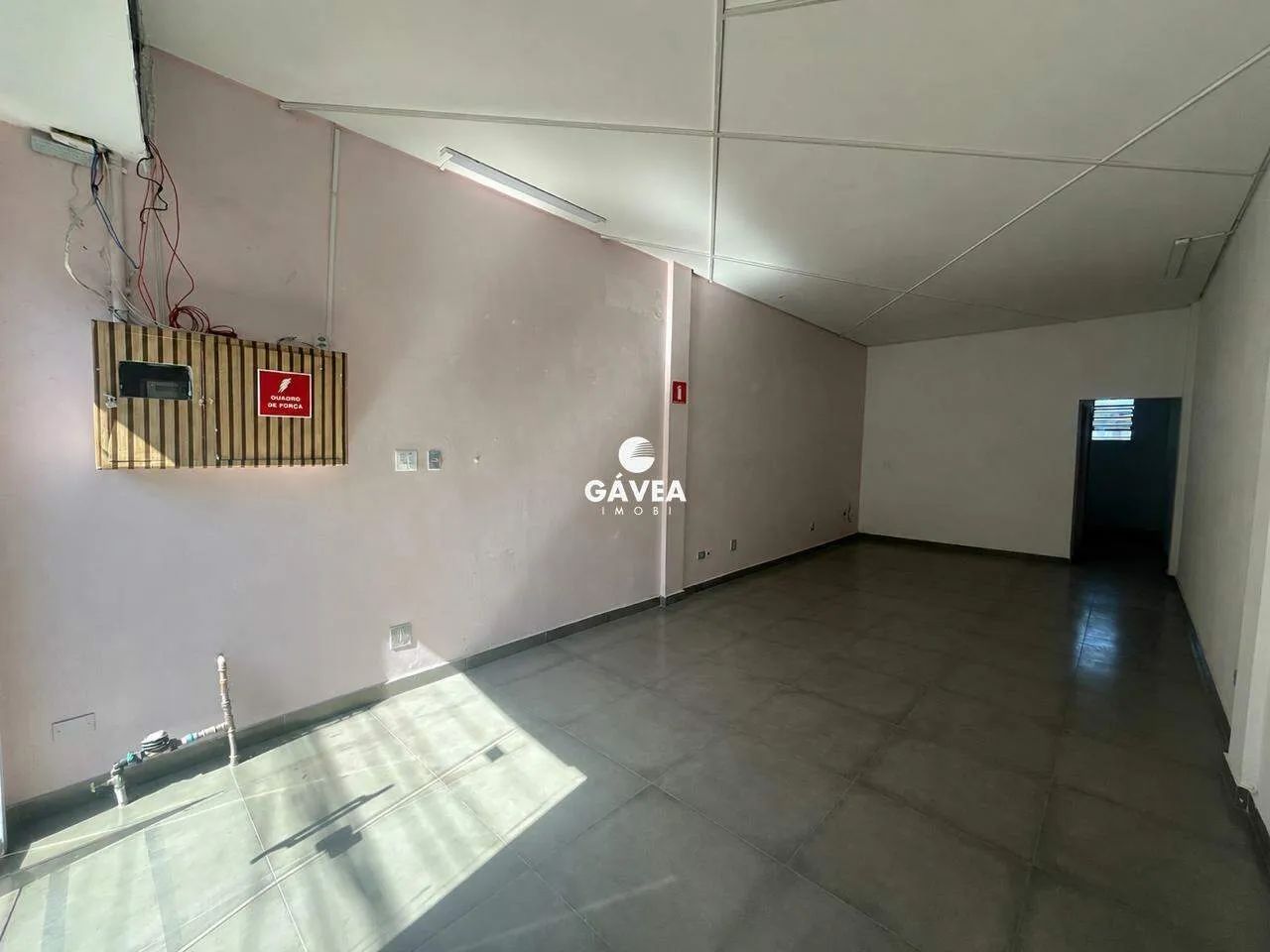 Ponto Comercial para aluguel no Centro em São Vicente. - Foto 4