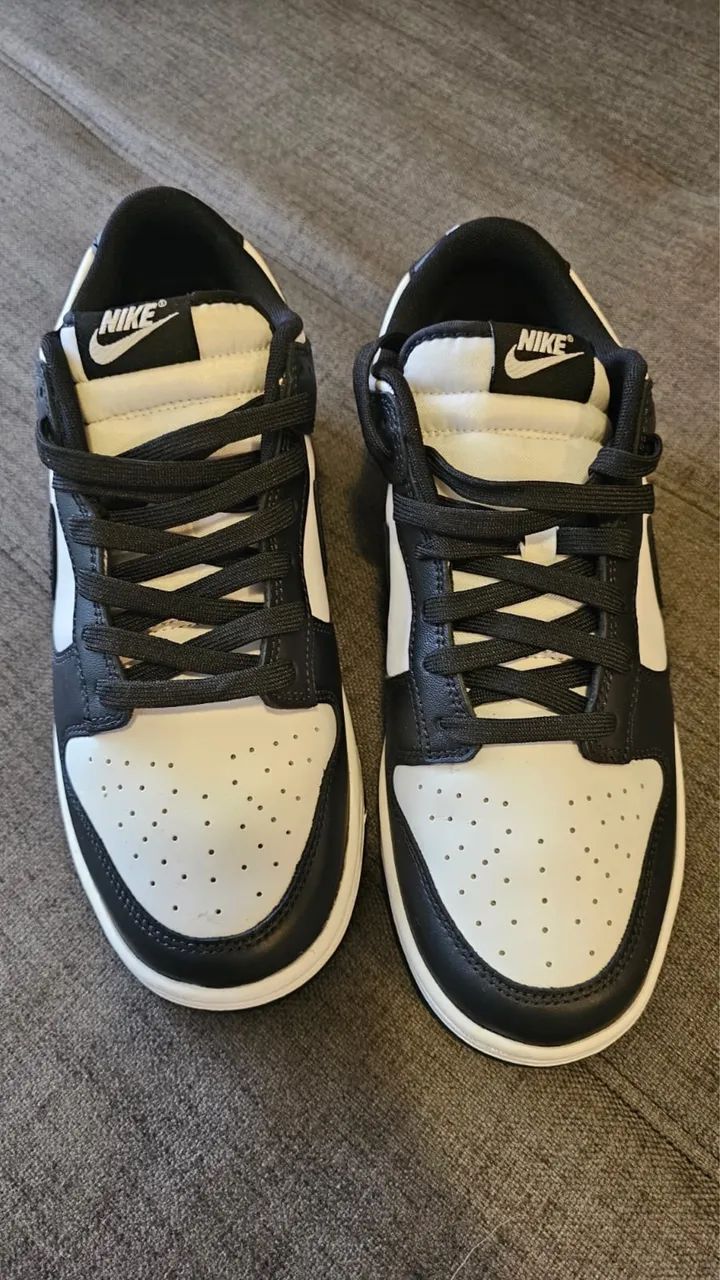 Nike dunk panda 