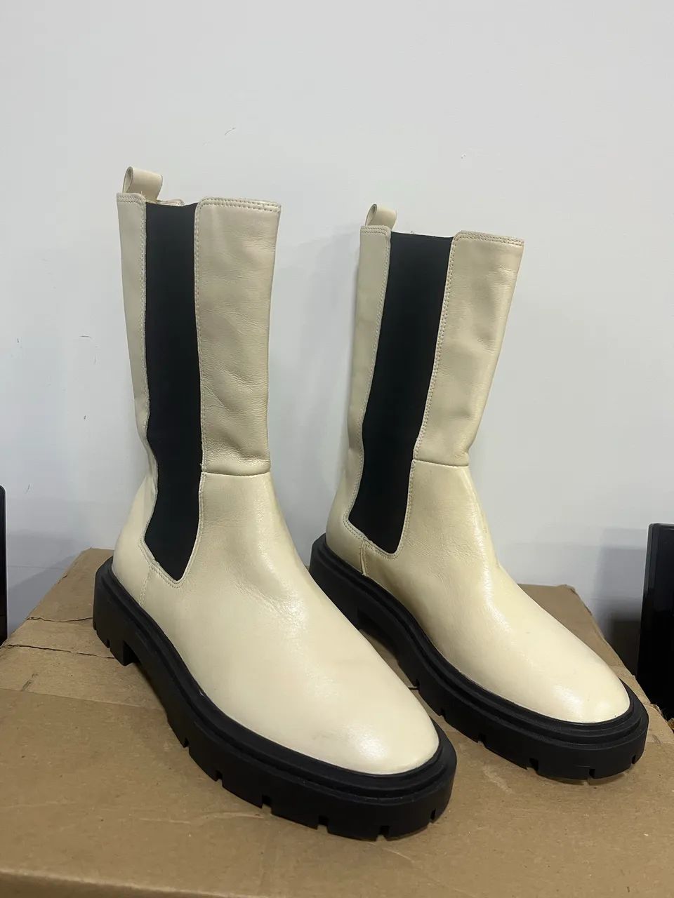 Bota Arezzo