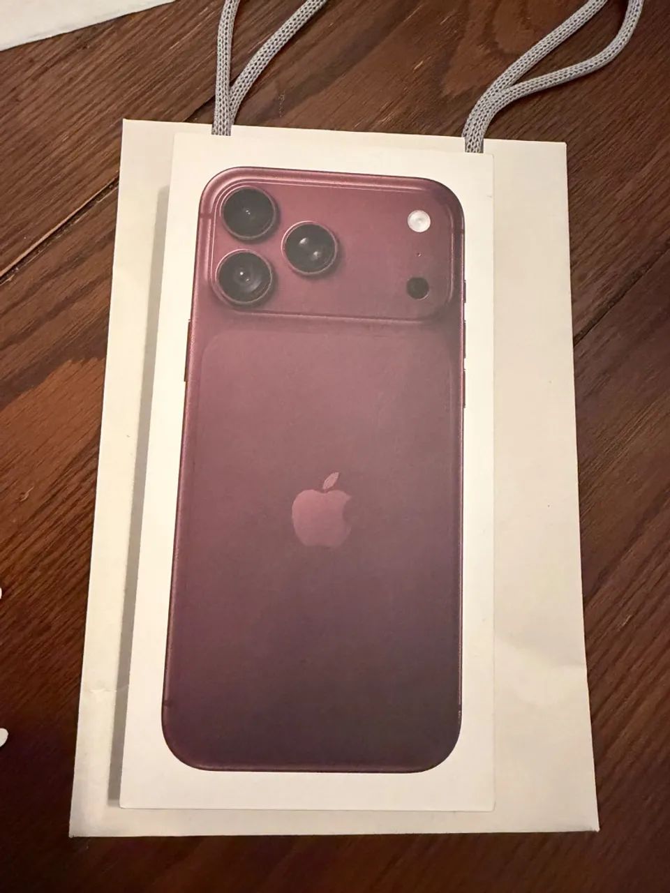 iPhone 18 Pro Max 512g - Burgundy (Bordon A COR MAIS COBIÇADA)- ZERO 