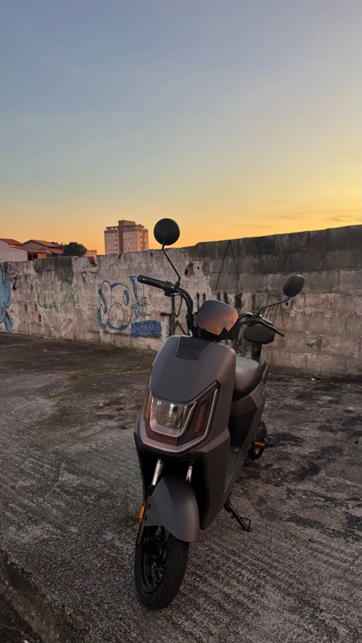 SCOOTER ELÉTRICA LATTE 1000W (aceito troca)