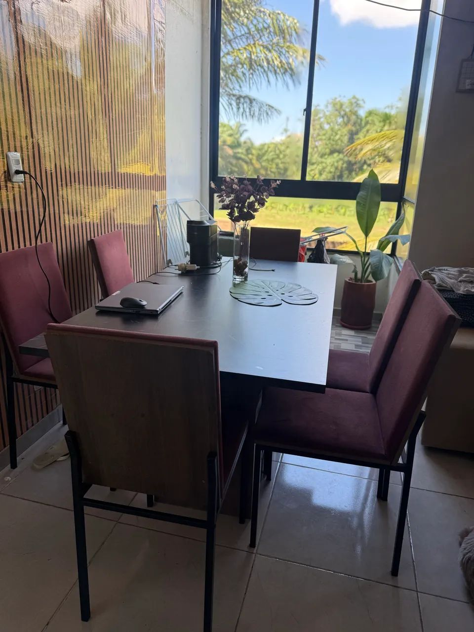 Vendo mesa 6 lugares 