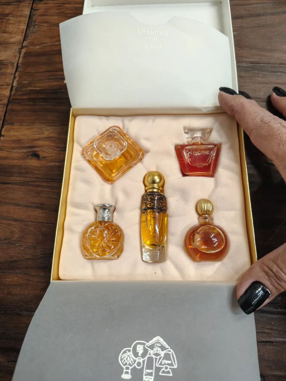 Perfumes antigos originais  - Foto 4