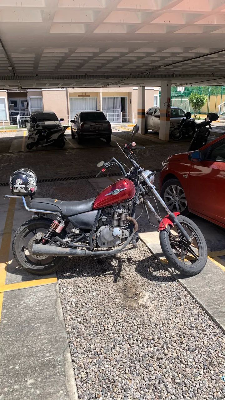 Intruder 125 Custom  - Foto 2
