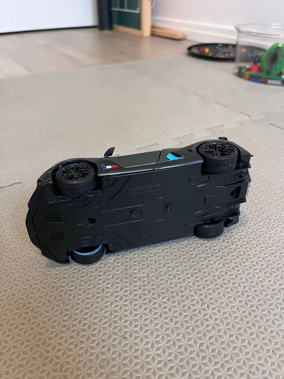 Carro de brinquedo Bugatti - Foto 4