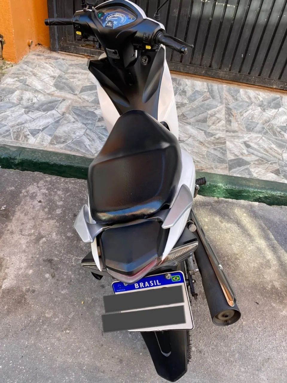 Avelloz Az1 2022 - Foto 4