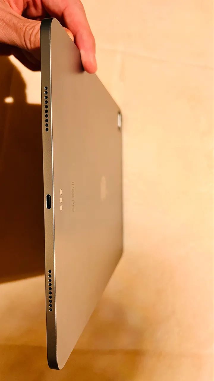 Apple iPad Pro 12,9 polegadas (6° Geração) Wi-Fi + caneta + película + capa - Foto 3