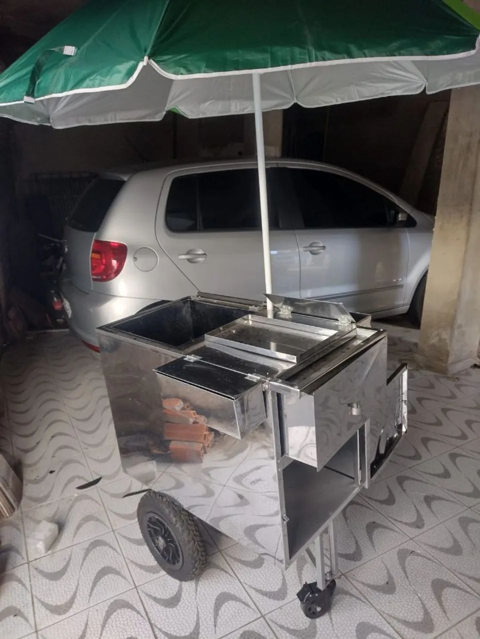 Carrinho de açaí todo  no valor de 1.100 - Foto 4