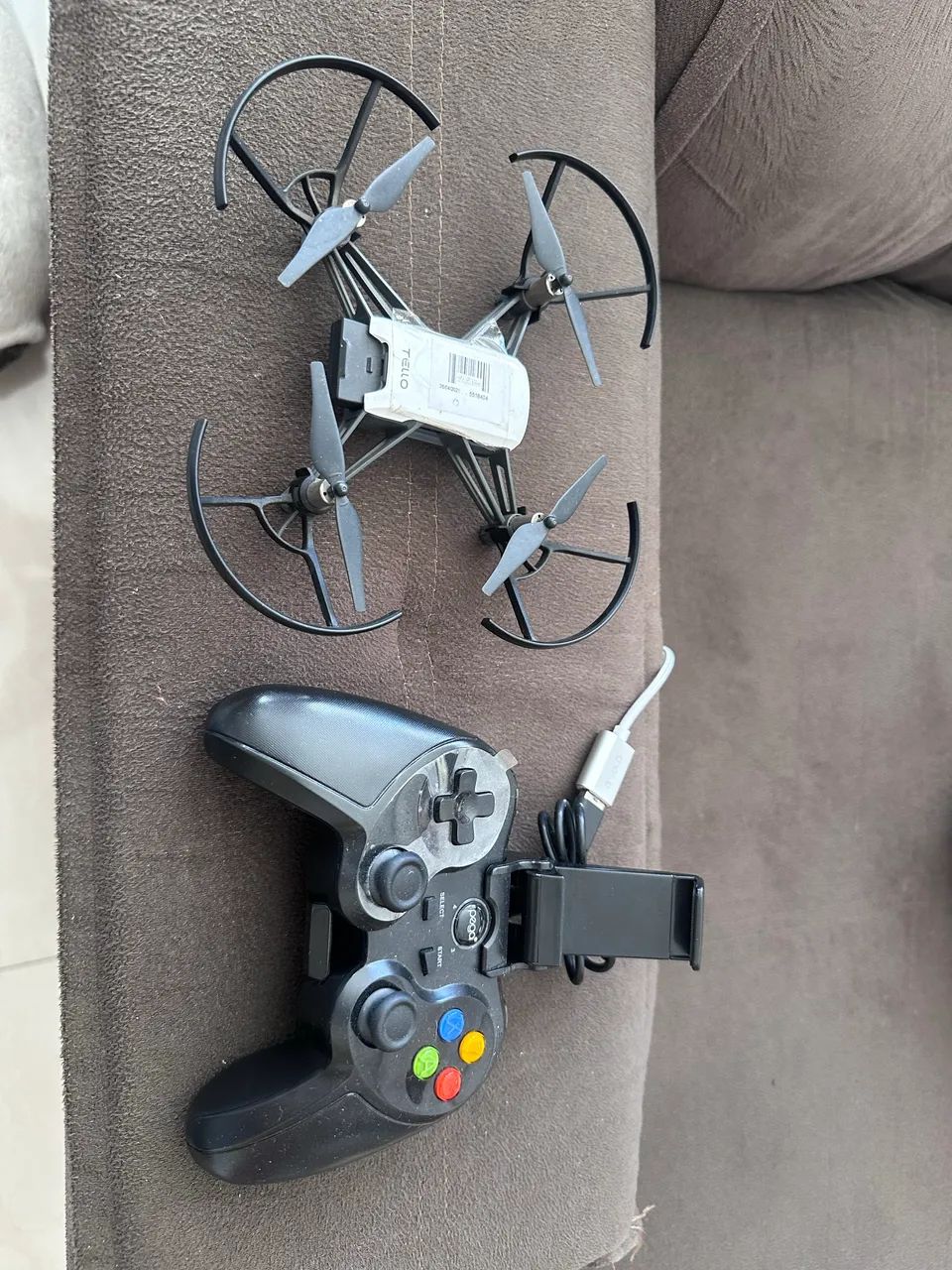 Drone Tello com controle Ipega