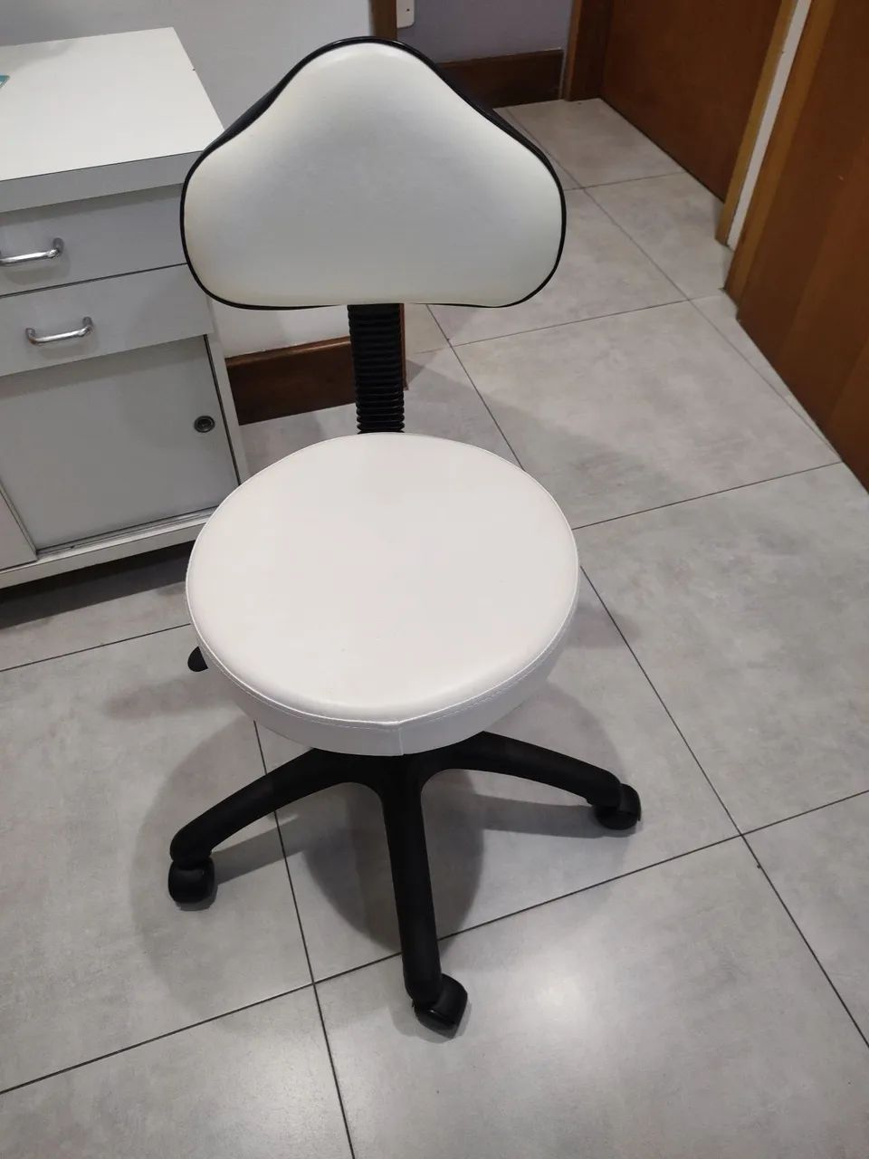 CADEIRA MOCHO GIRATÓRIA COURVIM - Foto 2