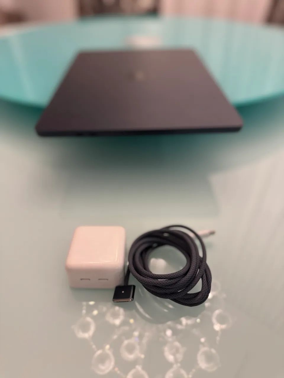 MacBook Air 15 pol M2 2023 - Foto 3