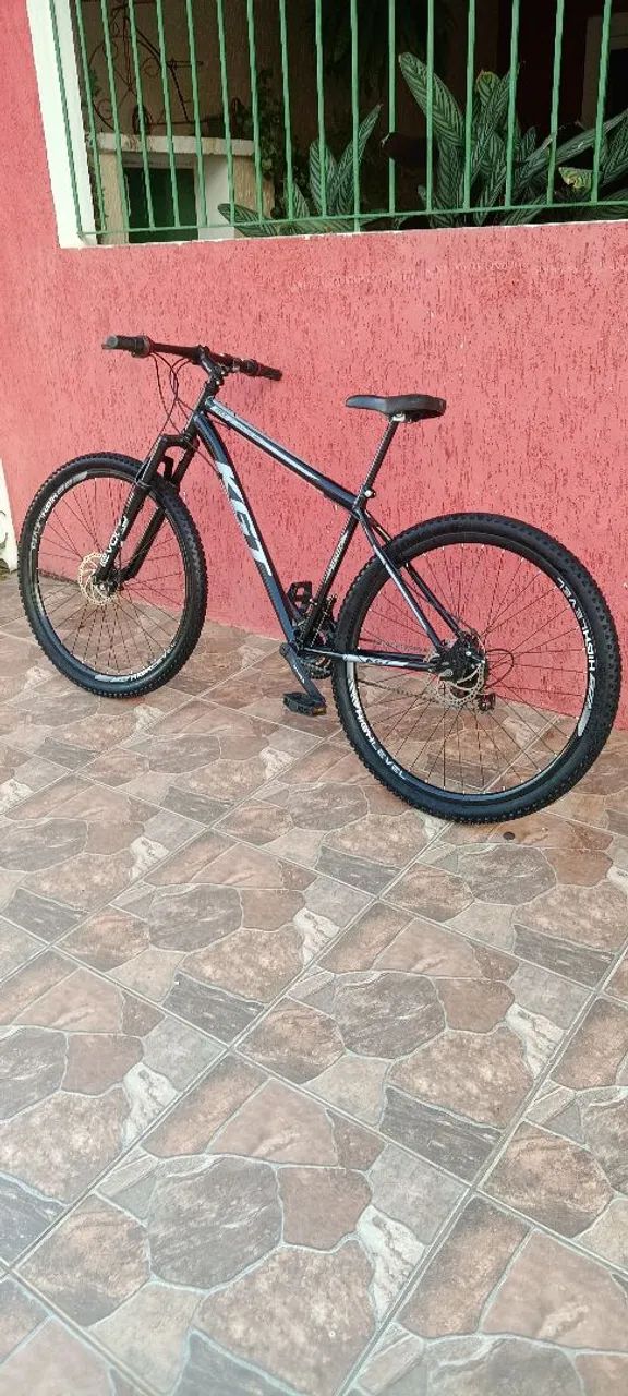 Vendo bicicleta KGT aro 29 zerada  - Foto 5