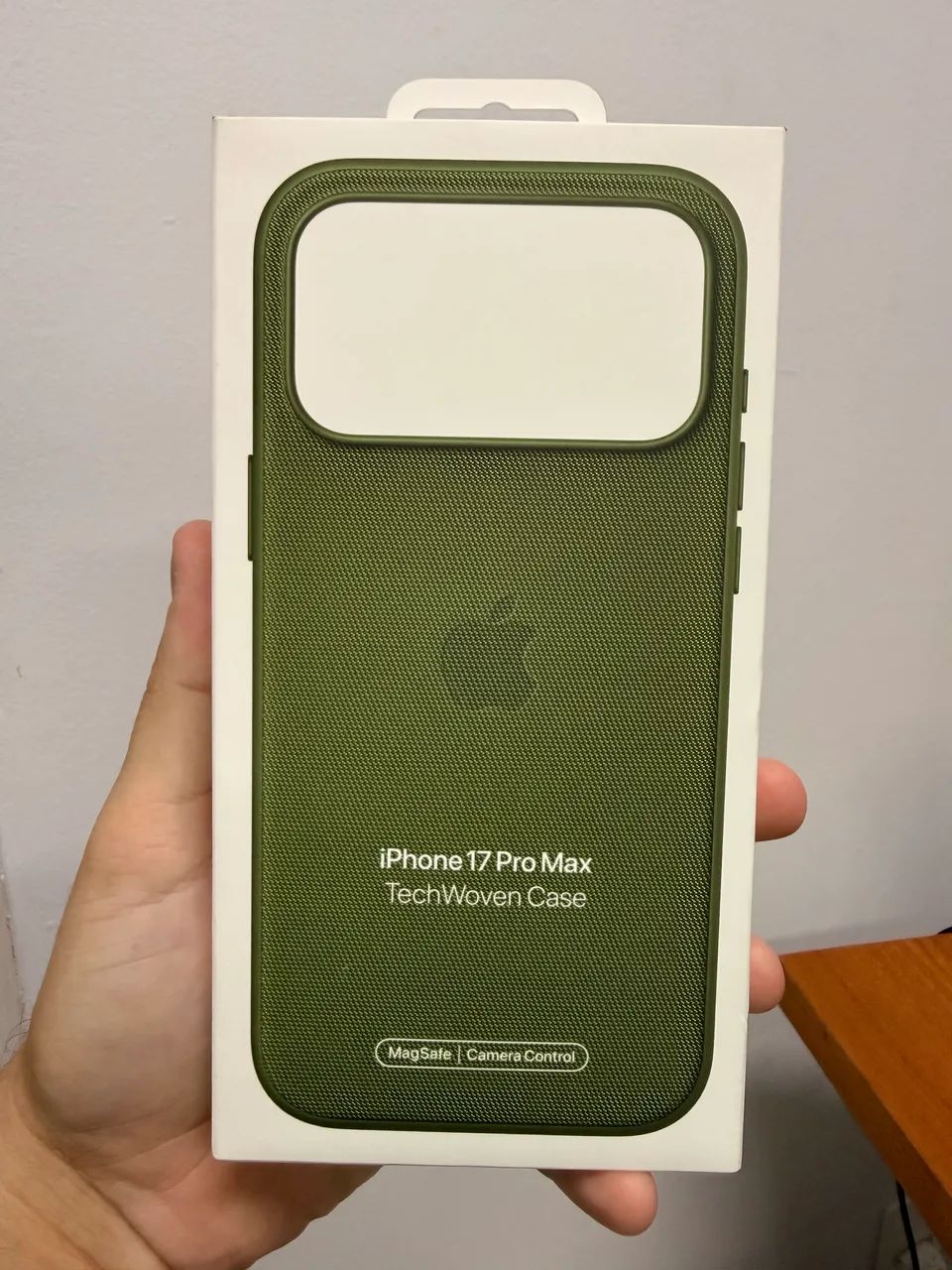 Capa Techwoven iphone 17 Pro Max