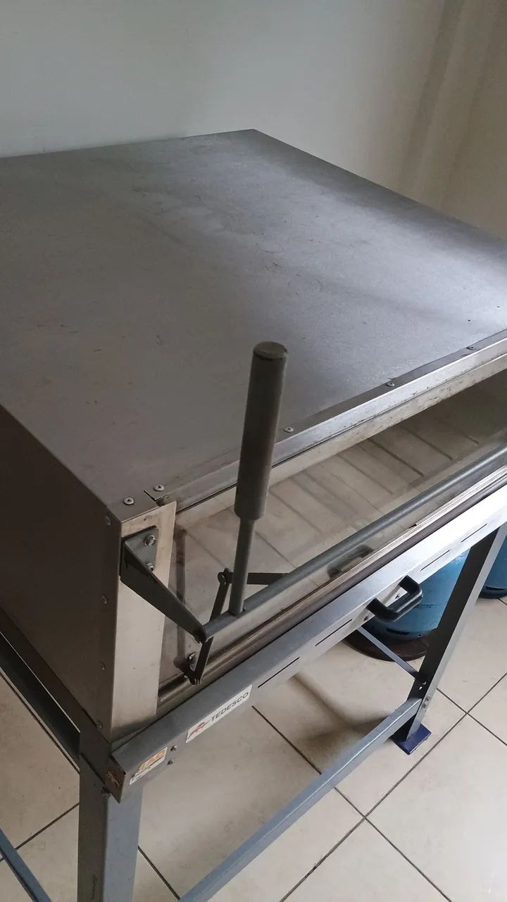 FORNO REFRATÁRIO GRANDE - A GÁS 