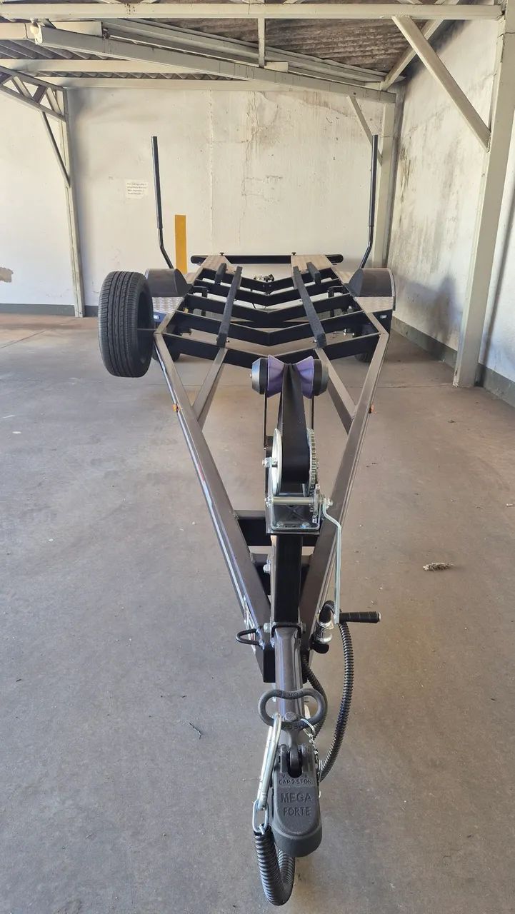 Carretinha para lancha 