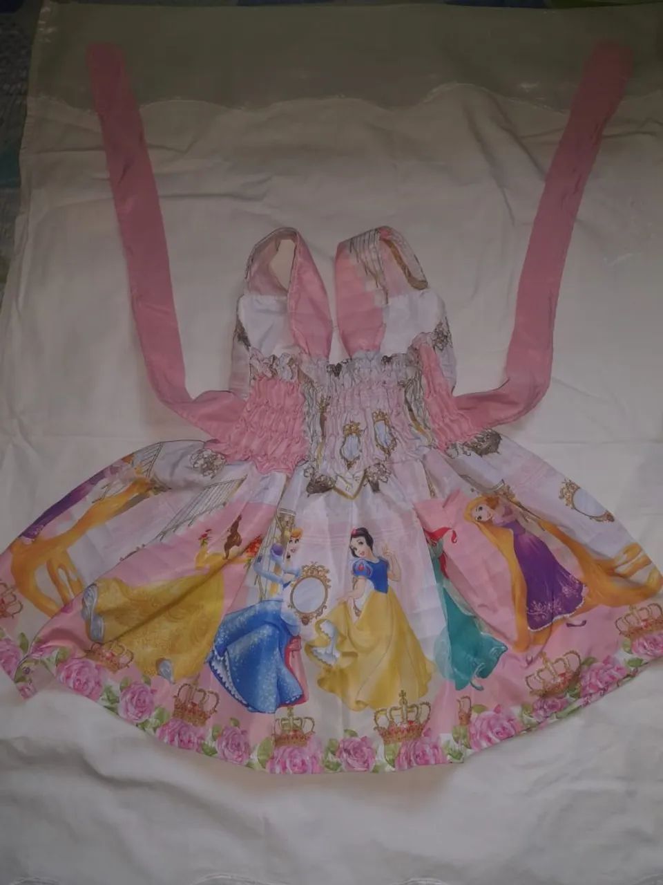 Vendo-se vestidos temáticos - Foto 5
