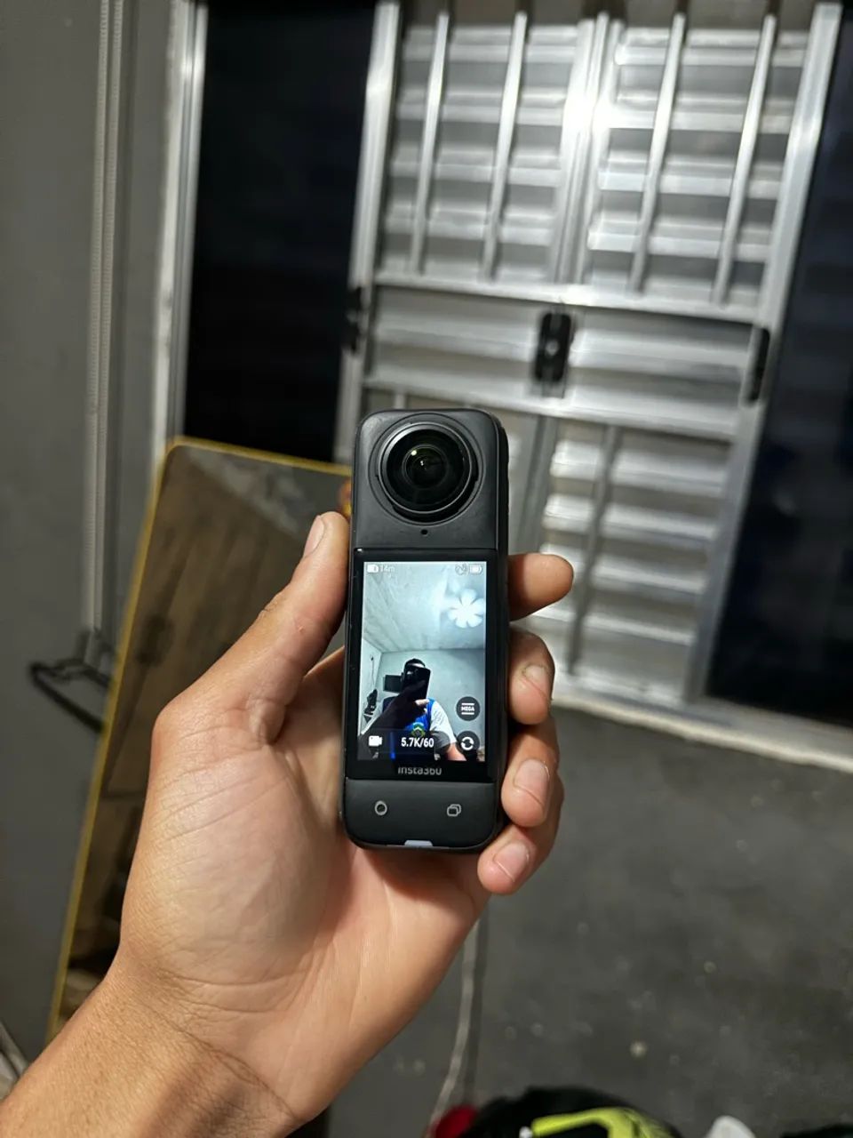 Insta 360 X4 - Foto 2