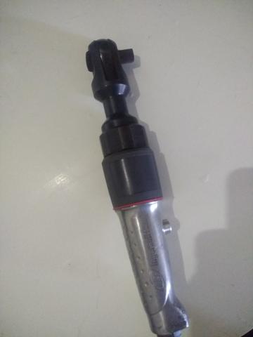Chave catraca pneumática 3/8 xpa plus ingersoll rand profissional semi-novo apenas 300$ - Foto 4