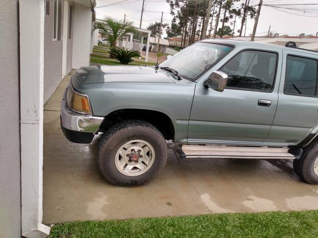 Camionete Hilux sw4 dlx 2.8 T diesel 1995 tl. 41_ * so a noite - Foto 5