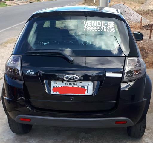 Vendo. ótima oportunidade pra compra de um semi novo bastante conservado - Foto 2