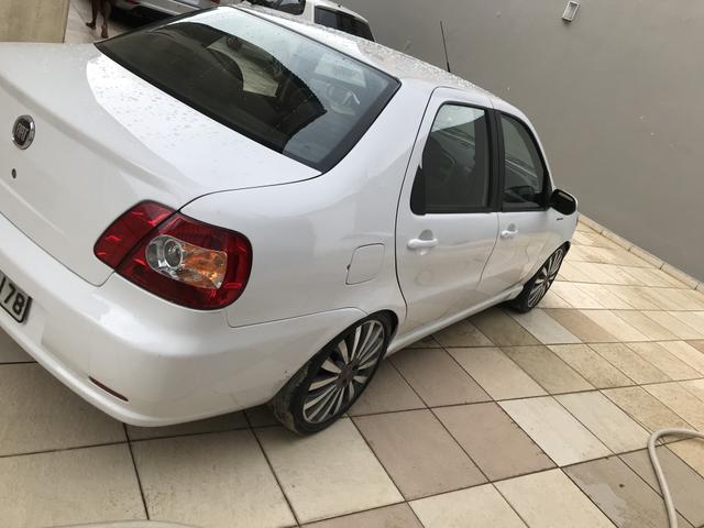 Vendo carros semi novos