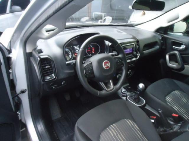 Fiat toro 2017 2.0 16v turbo diesel freedom 4wd manual - Foto 5