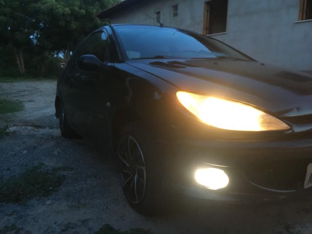 Vendo este carro ano 2008 completo e muito econômico pronto para transferência - Foto 5