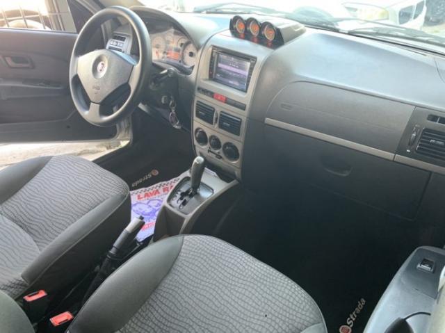 Fiat strada 2012 1.8 mpi adventure cd 16v flex 2p automÁtico - Foto 4