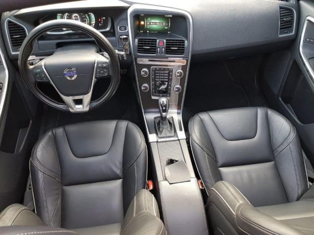 Volvo Xc60 2.0 TURBO R-DESIGN 4P - Foto 10