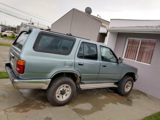 Camionete Hilux sw4 dlx 2.8 T diesel 1995 tl. 41_ * so a noite - Foto 4