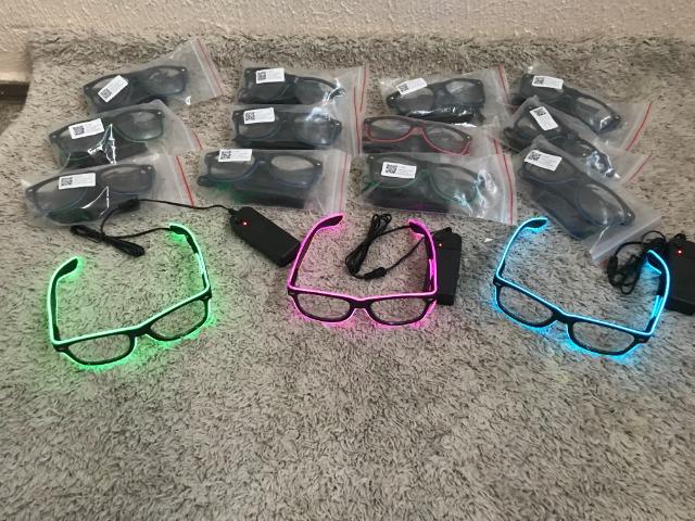 Resta poucas unidades oculos de led Neon para vc curtir o carnaval - Foto 3